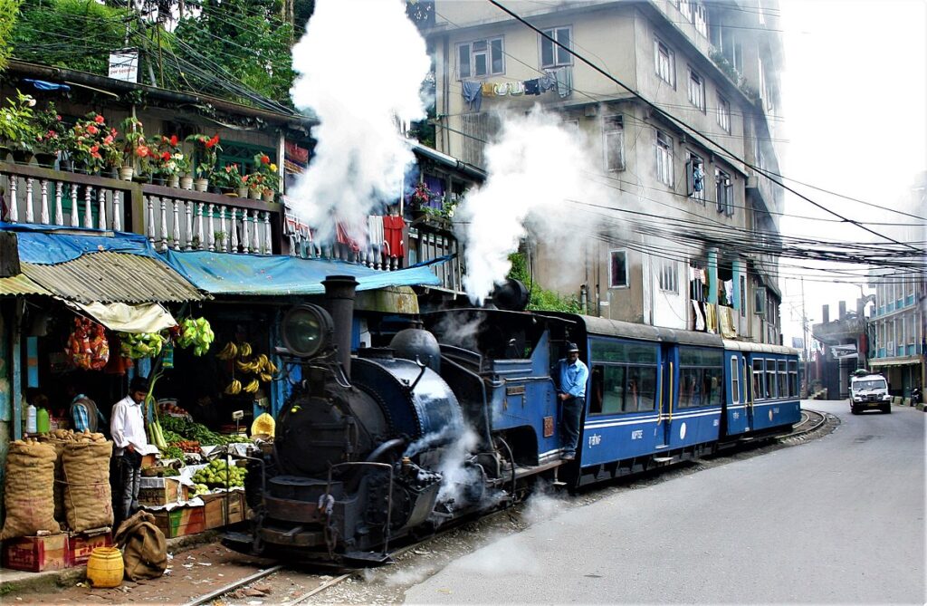 Darjeeling Train Fruit Shop